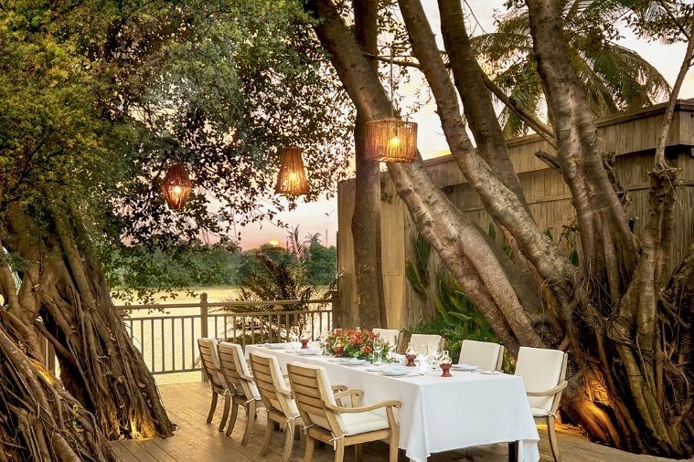 An Lam Retreats Saigon River